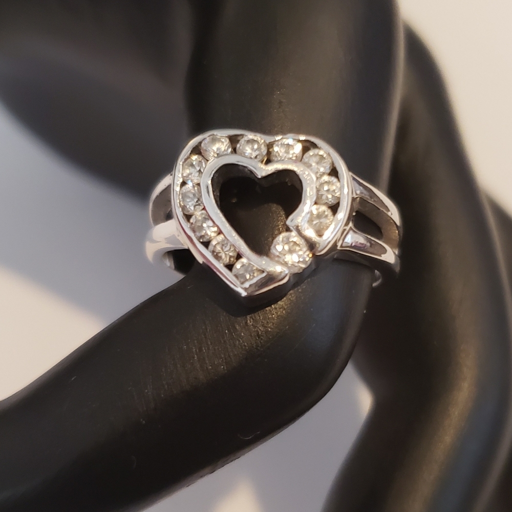 STERLING SILVER CZ RING